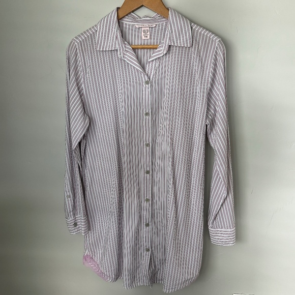 Victoria's Secret Button Front Sleep Shirt - Picture 1 of 4